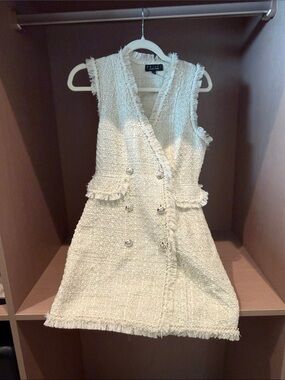 Cream Tweed Sleeveless Button Dress